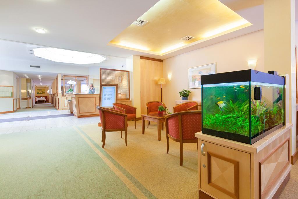 Gda Hotel Hildastift Am Kurpark Вісбаден Екстер'єр фото